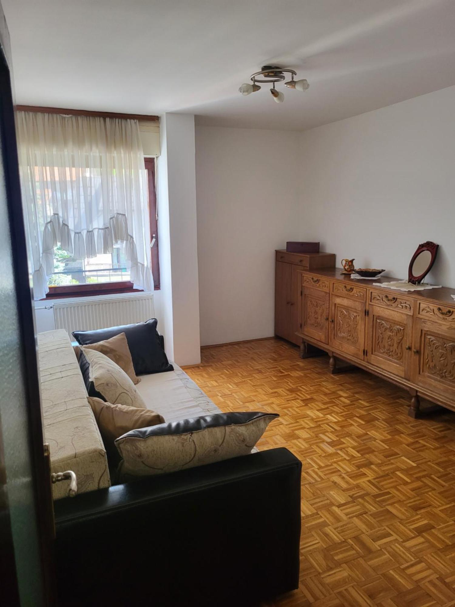 Ana Apartment *